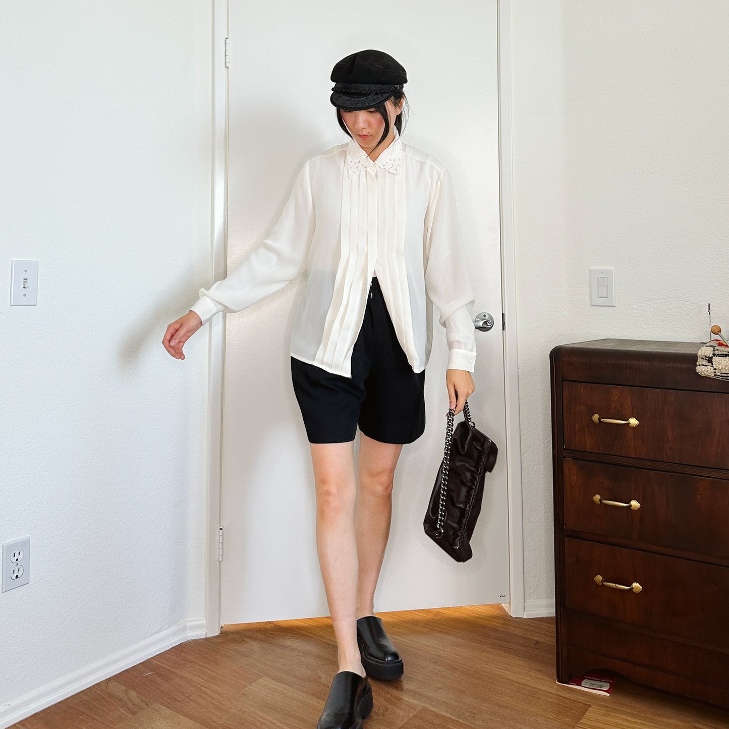 80's Oyster Lace Cutwork Collar Blouse | L