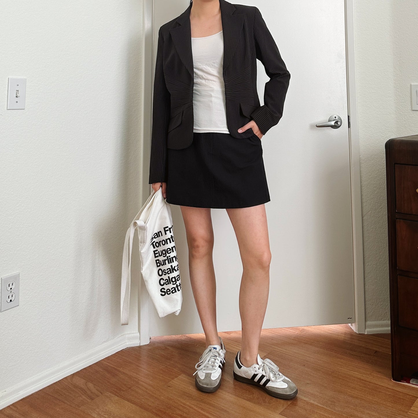 Cinched Waist Pinstripe Blazer | L