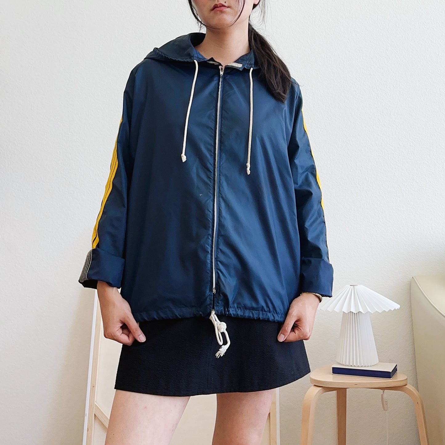 Men's 80's Navy Stripe Windbreaker | M