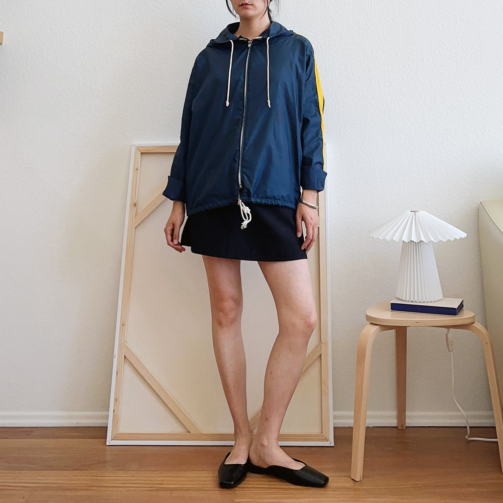 Men's 80's Navy Stripe Windbreaker | M