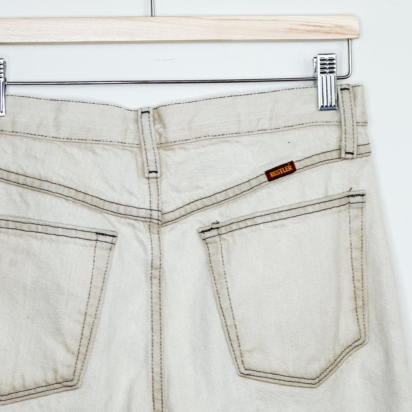 Tan Rustler Straight Leg Jeans | M