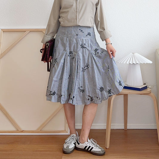 Y2K Ticking Stripe Eyelet Flared Skirt | M