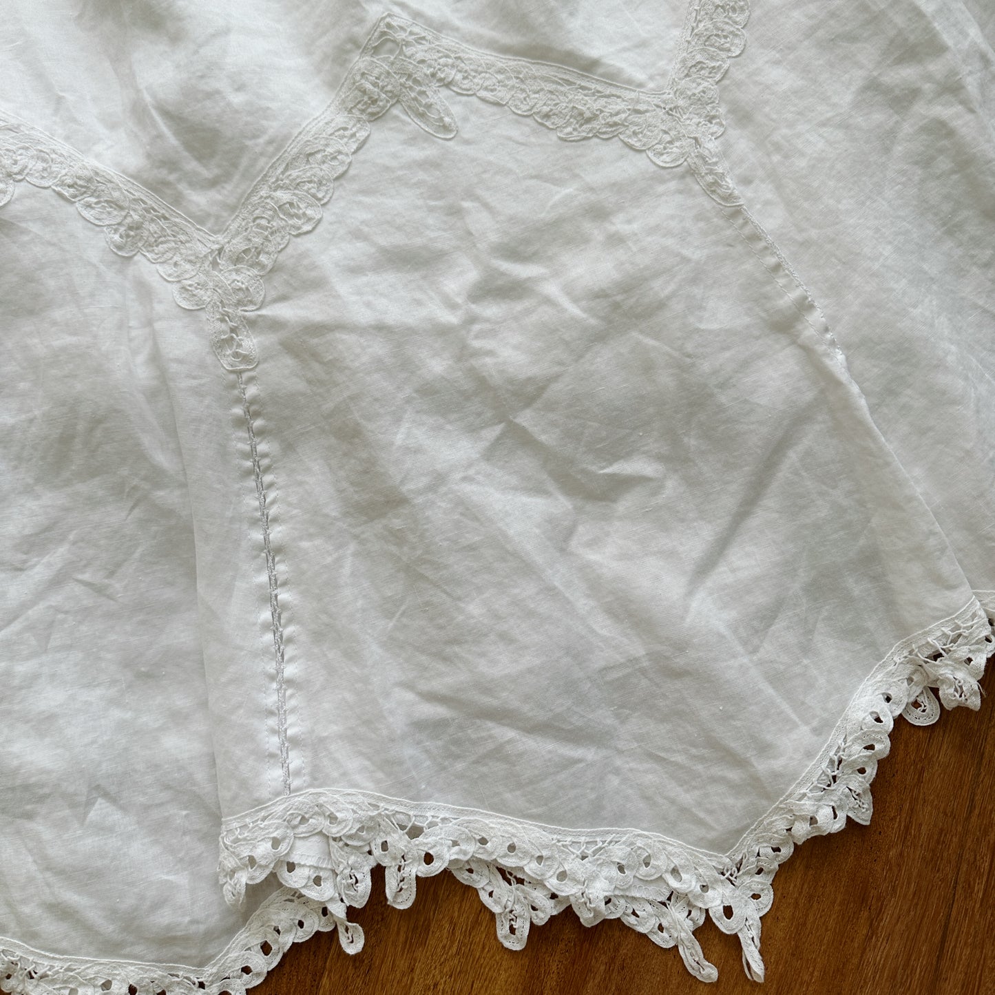 Y2K White Lace Trim Midi Skirt | 1X