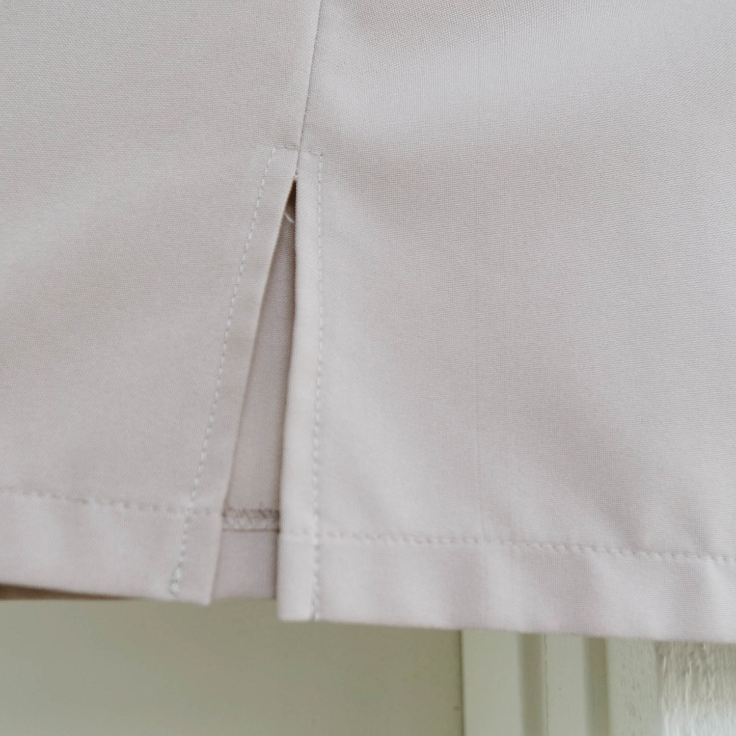 90's Beige Slit Mini Skirt | L