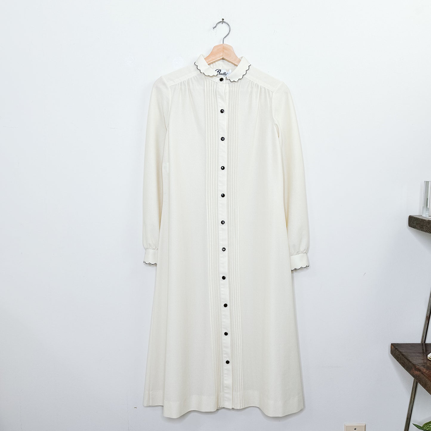 70's Scallop Collar Shirt Dress| S