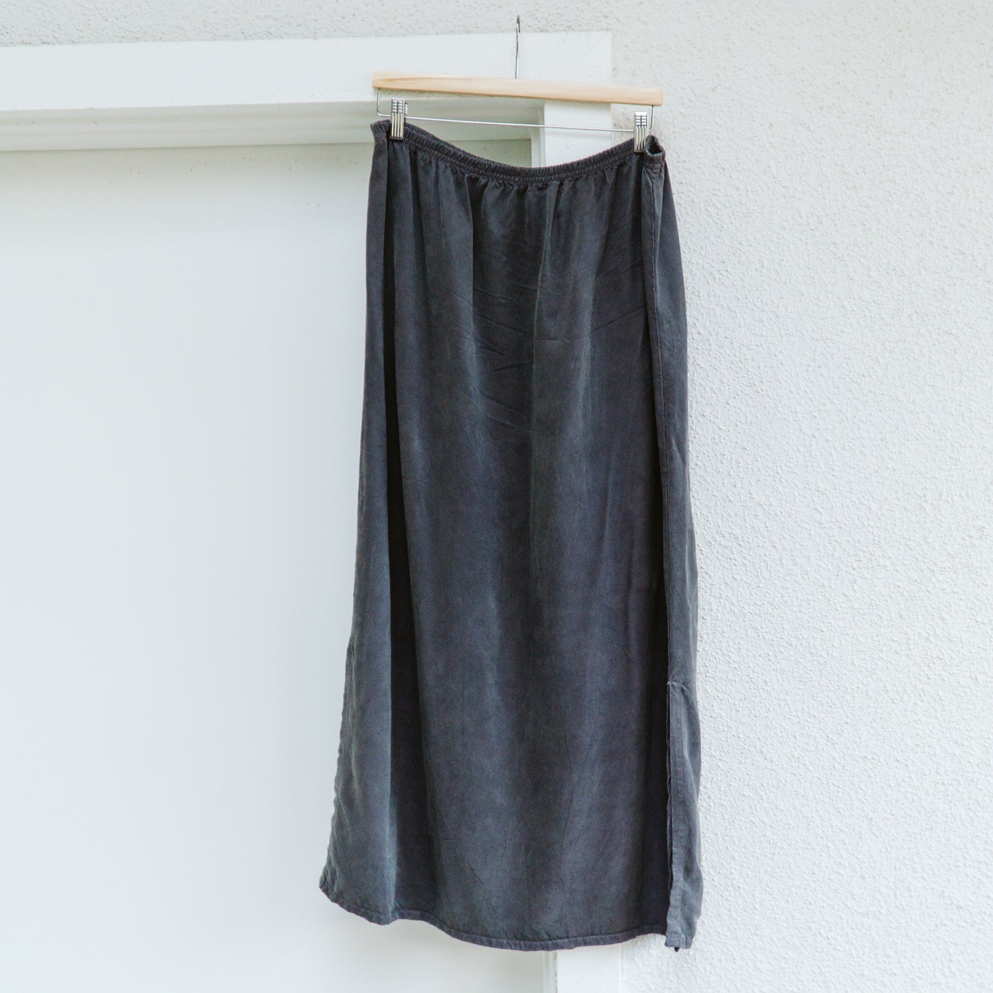 80's Gray Silky Rayon Maxi Skirt | L/XL