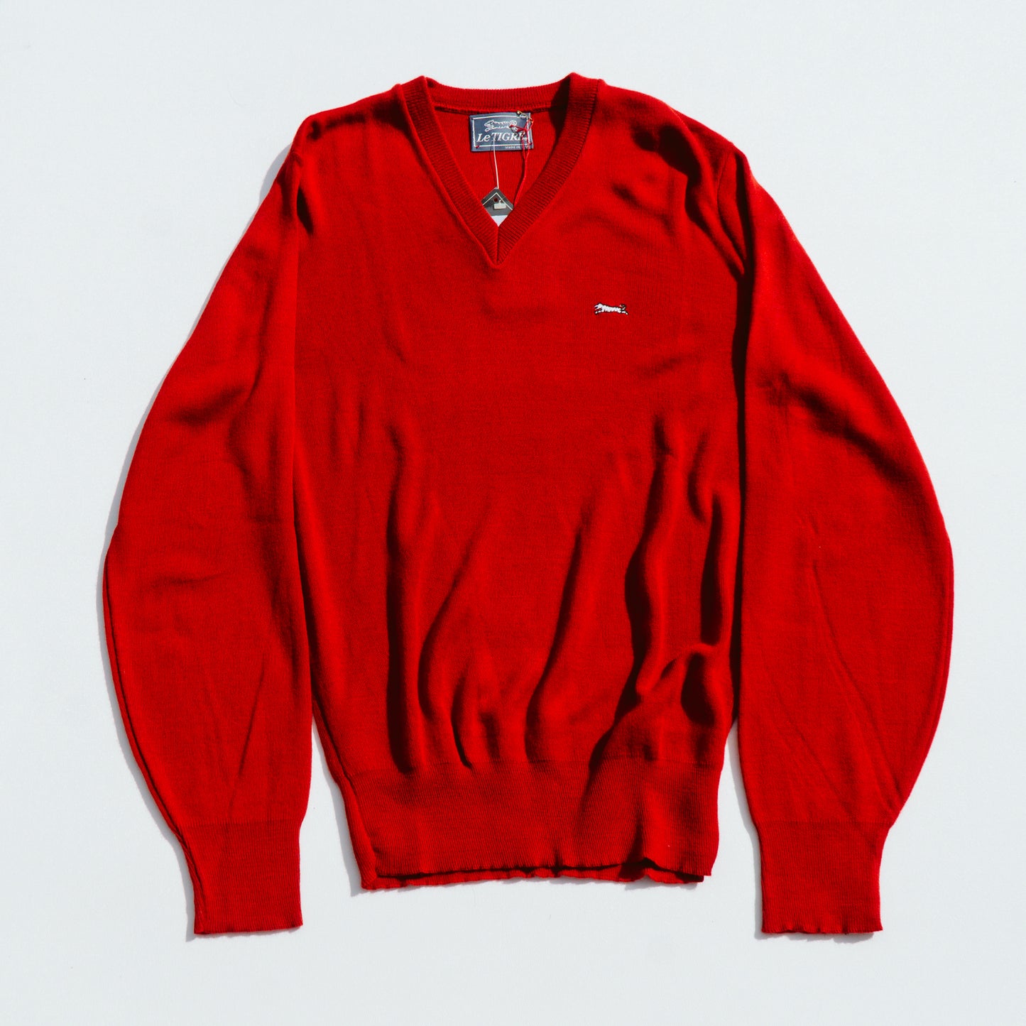 Men's 80's V Neck Red Sweater | M