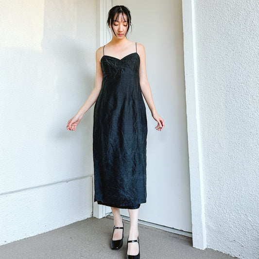 90's Black Empire Waist Crinkle Silk Dress | L