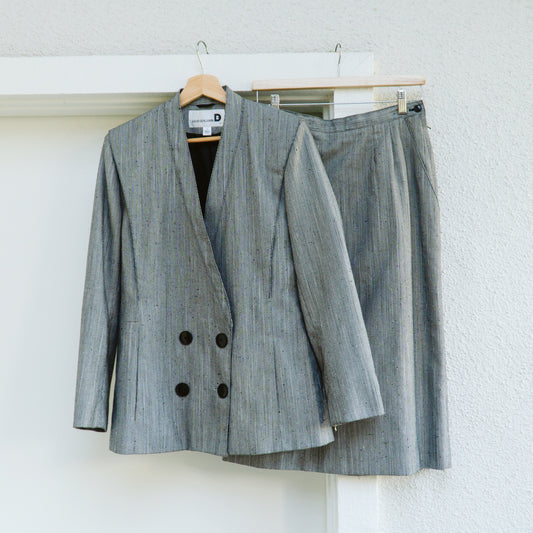 90's Gray Textured Blazer Skirt Set | M