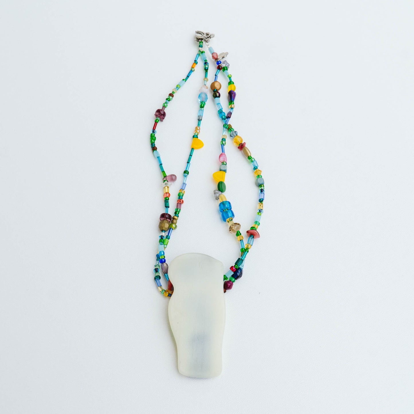 Abstract Pendant Blue Beaded Necklace