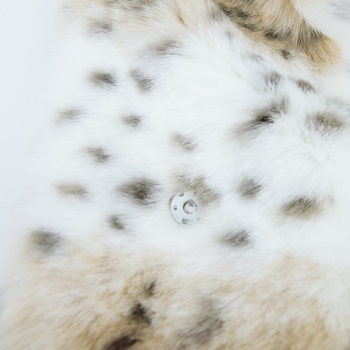 Faux Fur Spotted Collar