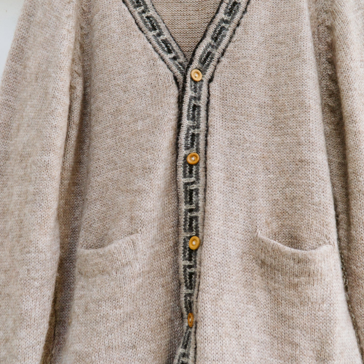 Fuzzy Geometric Trim Taupe Cardigan | M