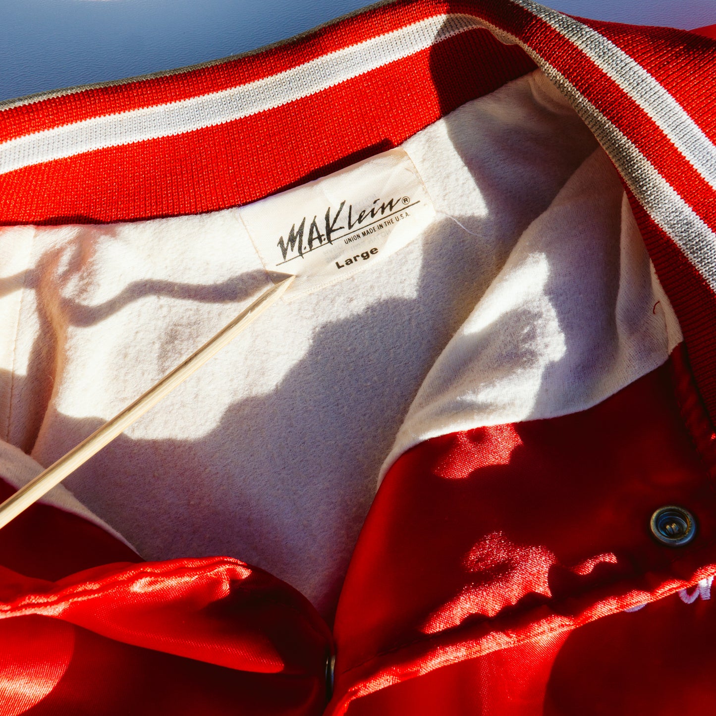 Men's 90's Red Satin Bomber Jacket | L