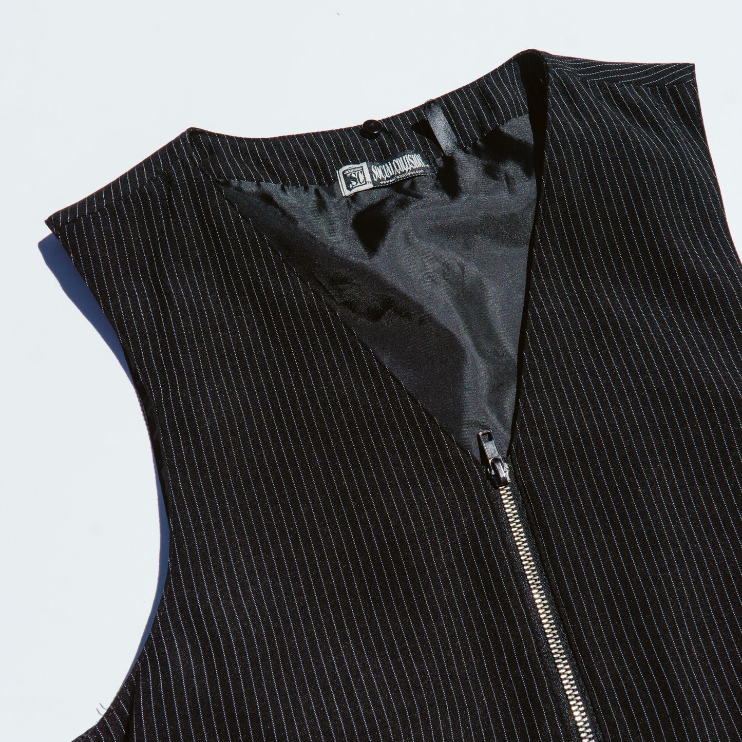 Men's Black Punk Pinstripe Buckle Vest | M