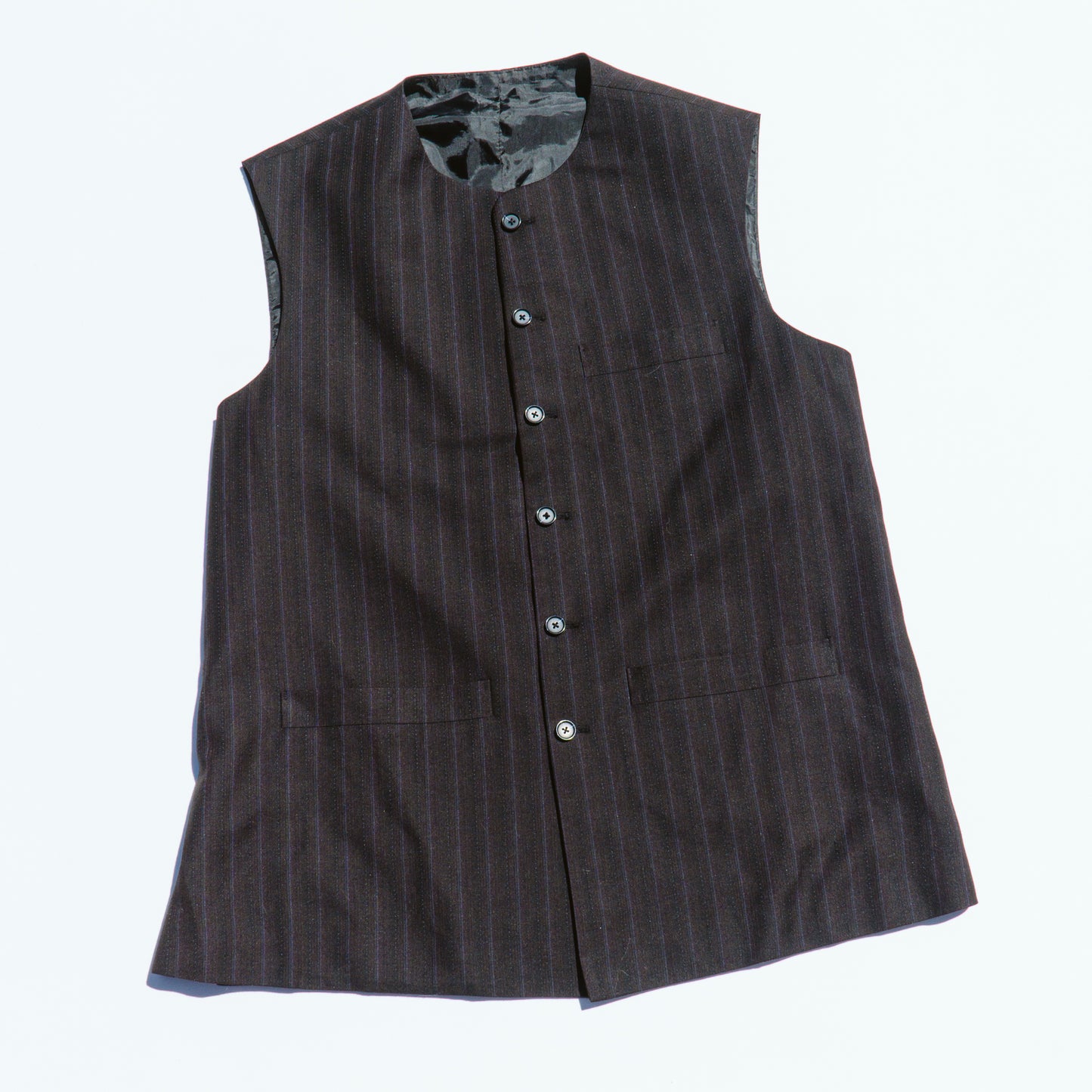 Men's Sleeveless Collarless Suit Jacket | M