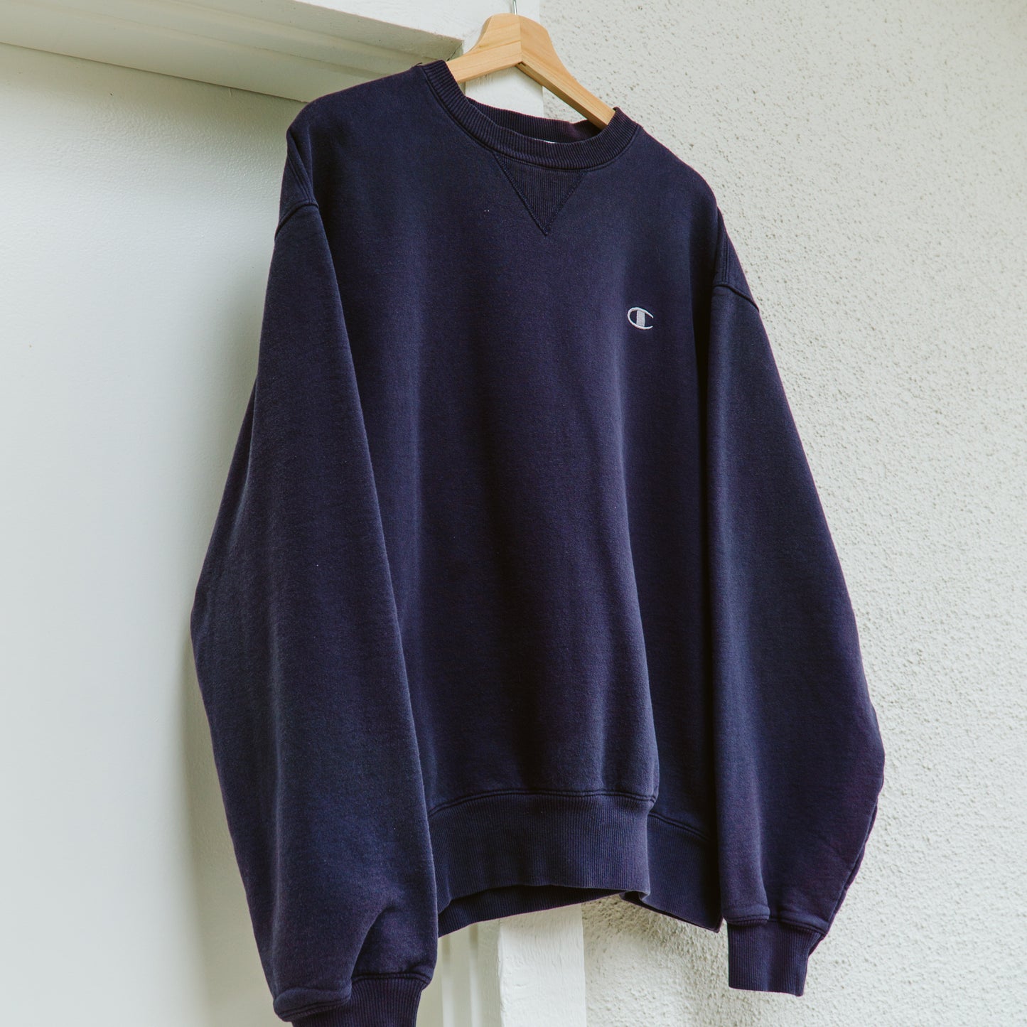 Men's Y2K Champion Sun Faded Crewneck | L