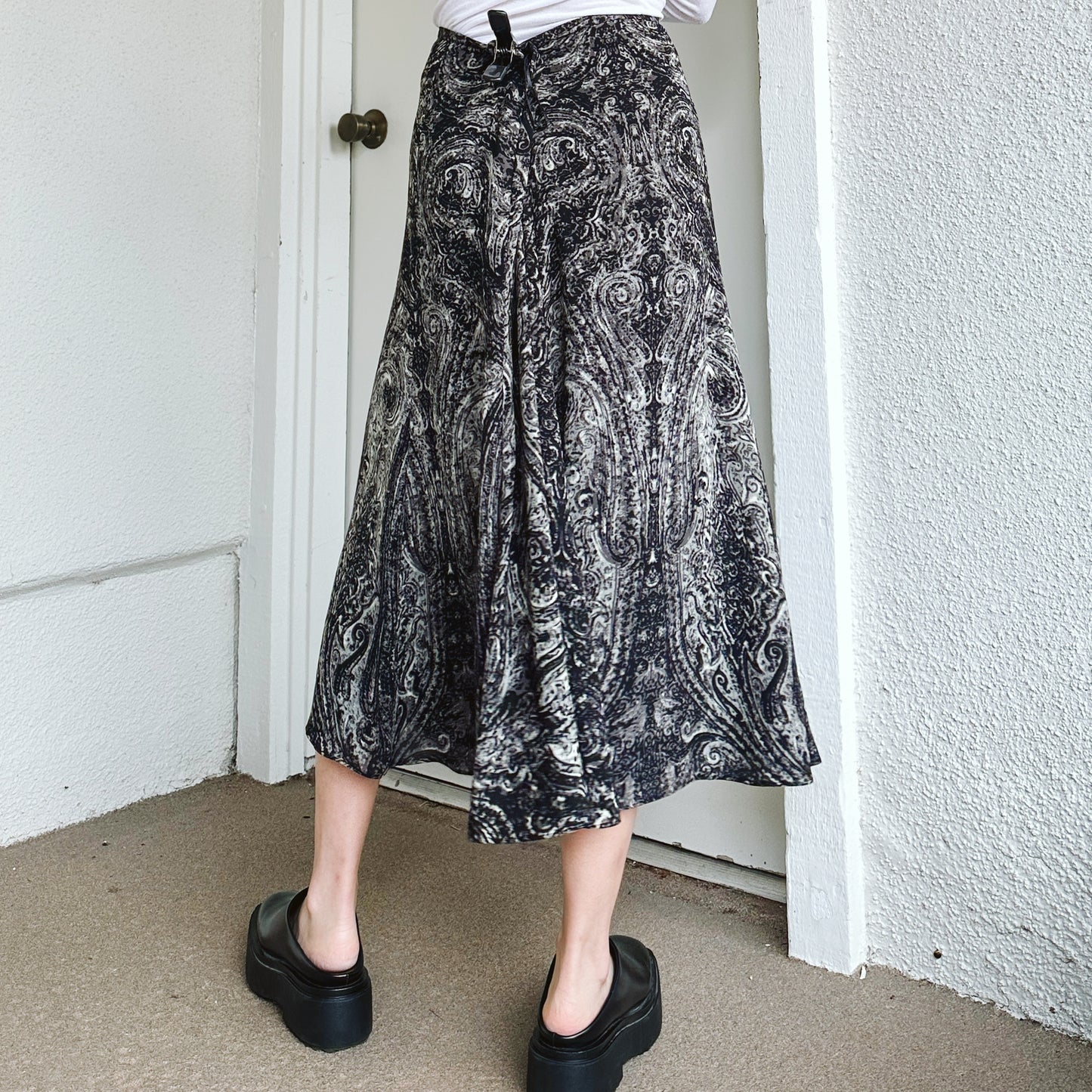 Paisley Midi Twirl Skirt | L/XL