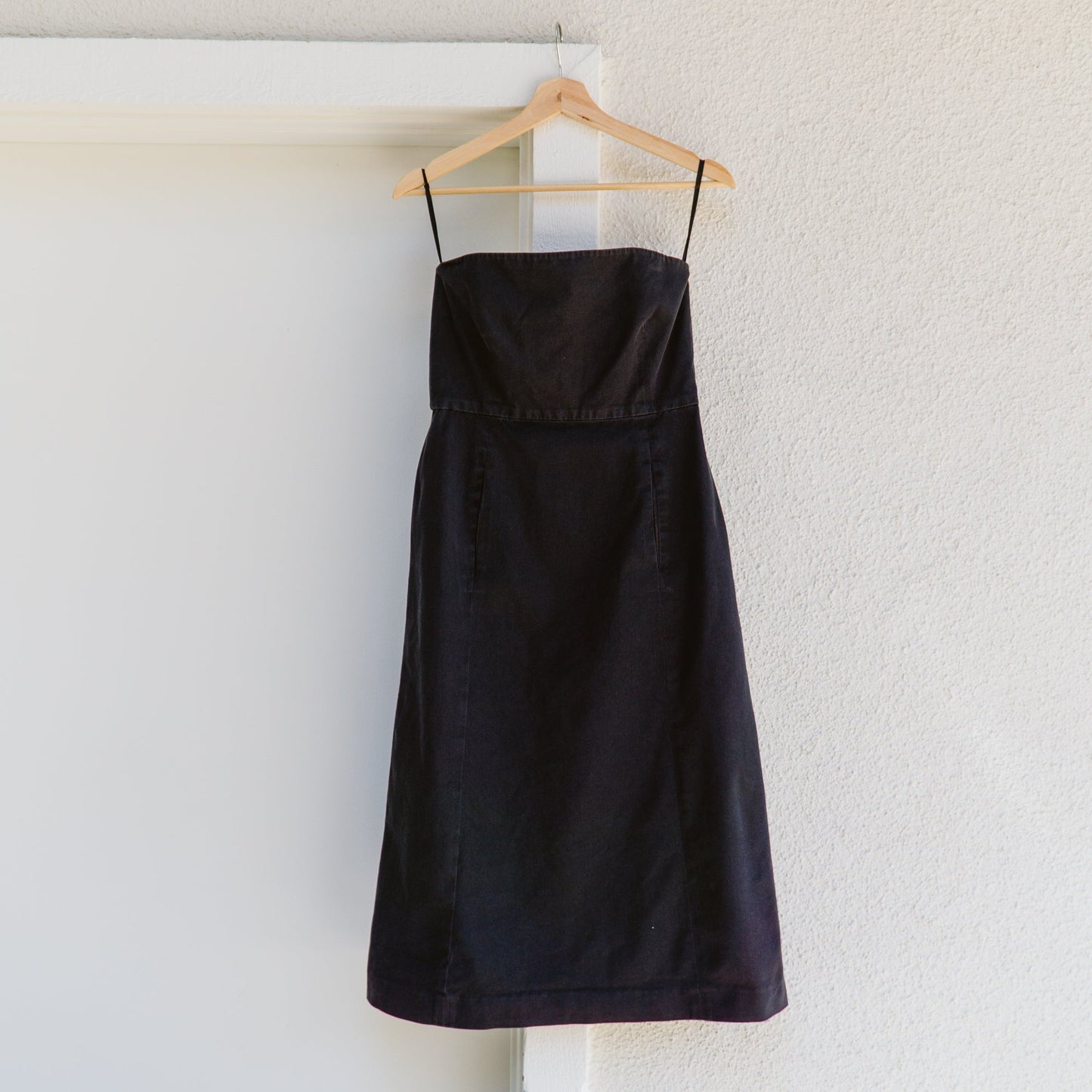 Theory Black Strapless Midi Dress | XS