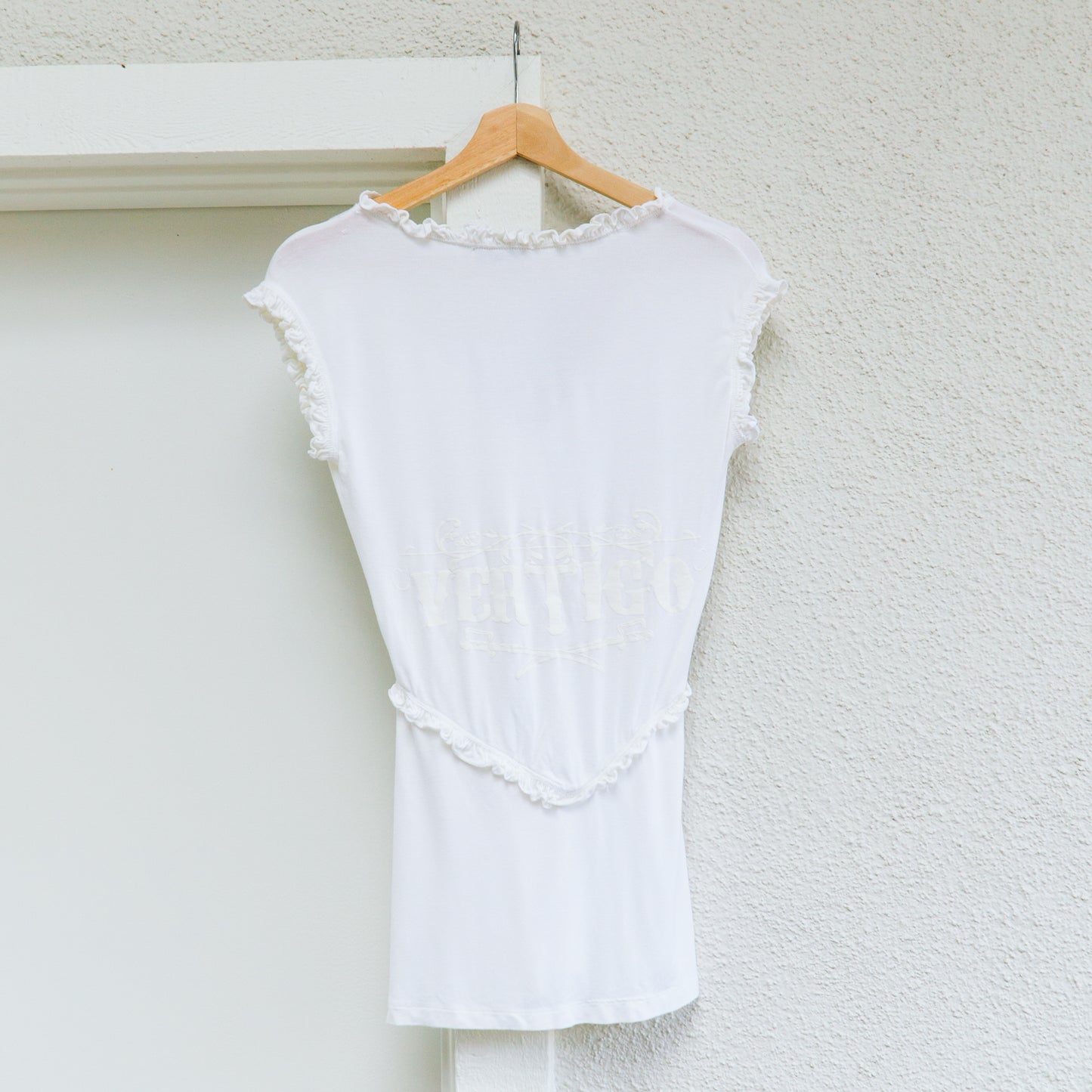 Y2K White Ruffle Jersey Blouse | M/L